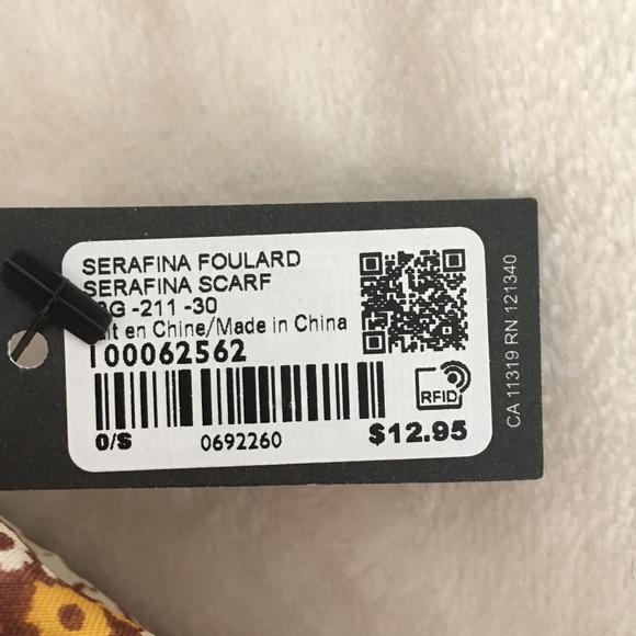 Garage | NWT Serafina Scarf - Picture 2 of 3